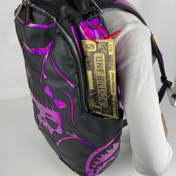 New Sprayground Cazzu Iridescent Spider Skull Shark DLXV Backpack - Picture 3 of 11